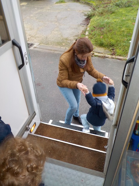 Descente du bibliobus